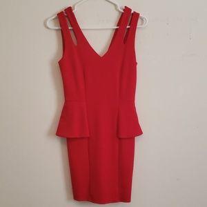 XTAREN Red Dress Size SMALL